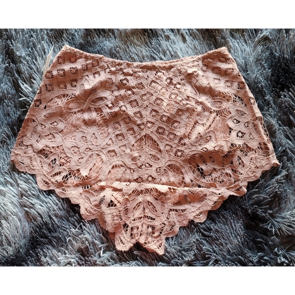 Free People Adella Blush Lace Shorts - Picture 7 of 13